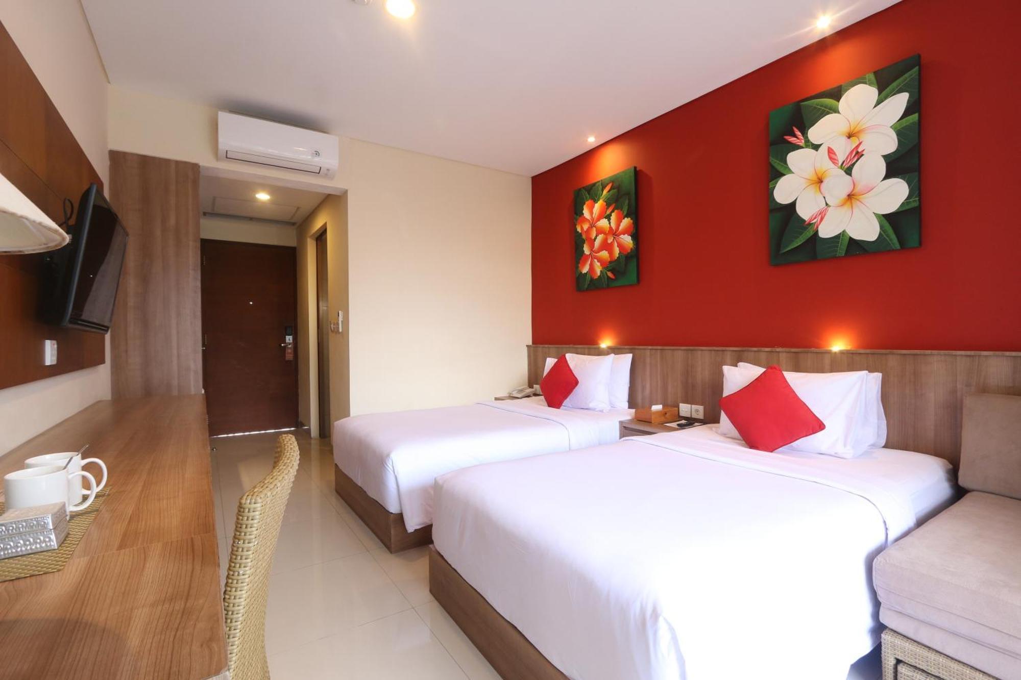 Grand La Walon Hotel Legian Buitenkant foto
